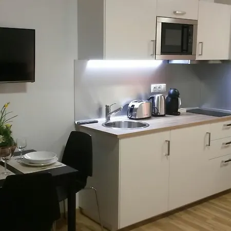 Opletalova 9 * Prague